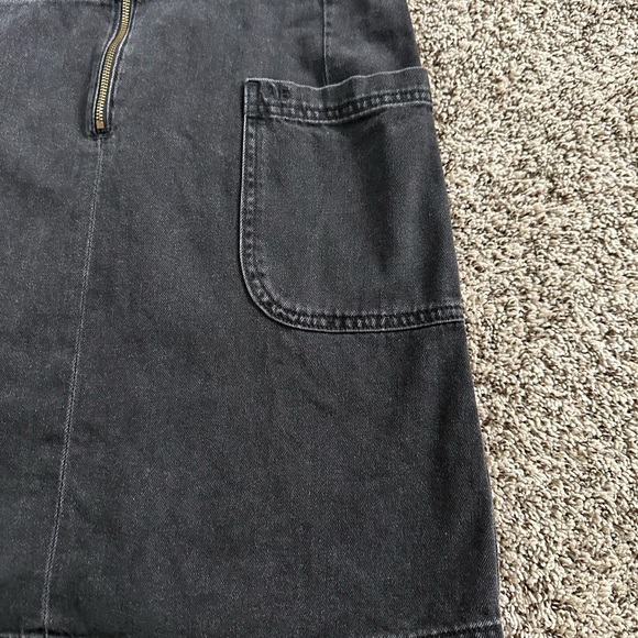 American Eagle. Women’s jumpsuit size small. - Picture 3 of 9